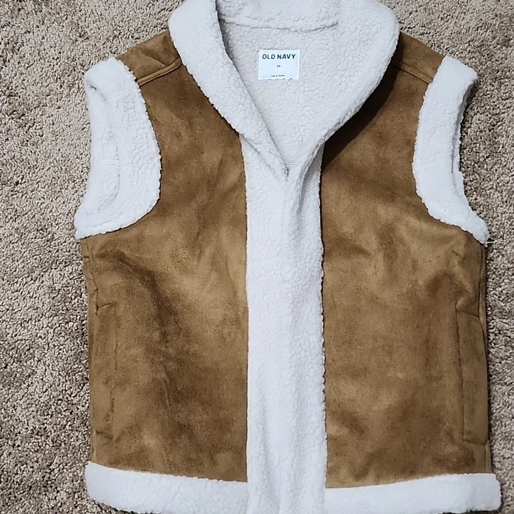 Faux Suede SHERPA LINED WOMEN'S VEST - Picture 9 of 11